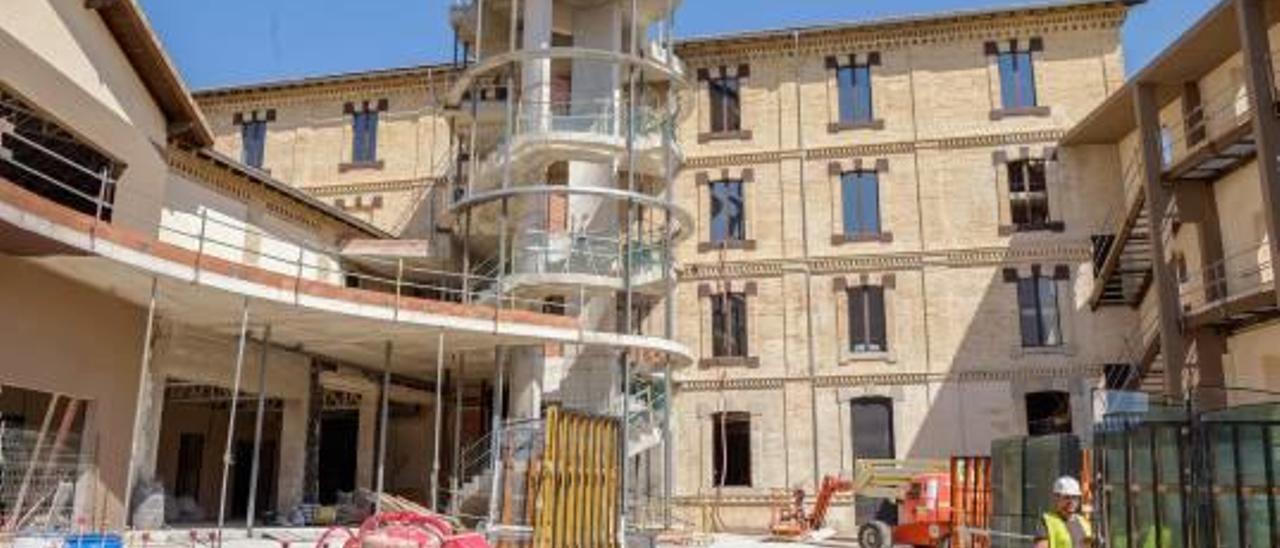 El antiguo edificio de la Electroharinera, futuro Museo de la Ciudad de Villena.