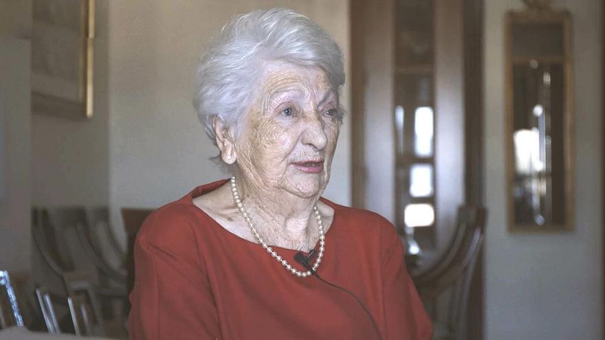 Homenaje a Alicia Barreiro, la abuela del Celta: &quot;Quiero ver el centenario&quot;