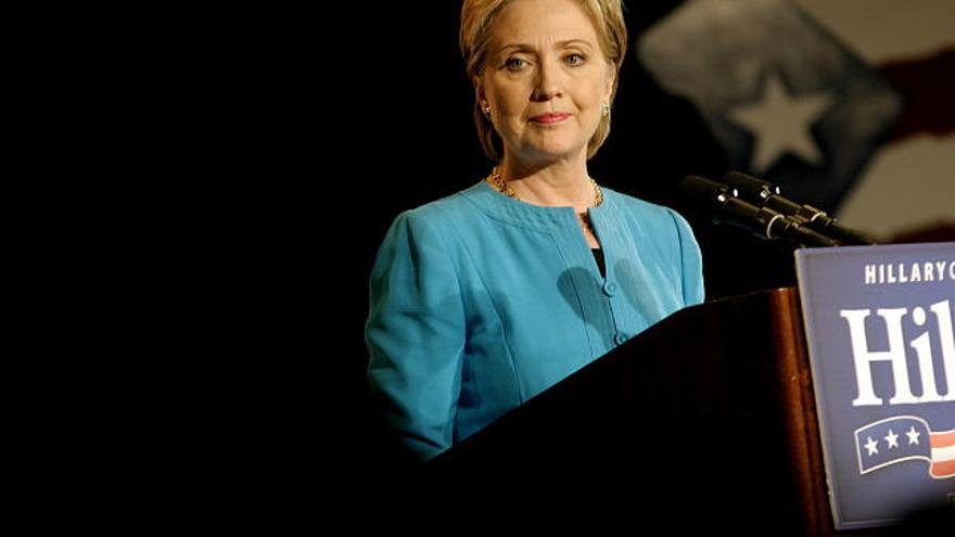 Hillary Clinton reconoce que Obama es el candidato demócrata