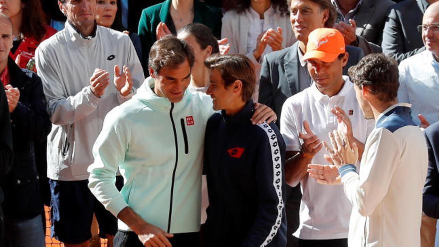 Federer se rinde a David Ferrer
