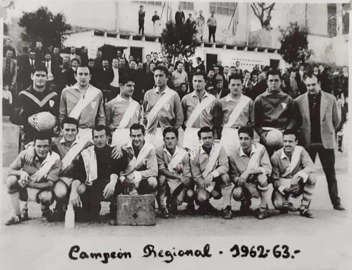 Histórico Paiporta CF de los años 60.