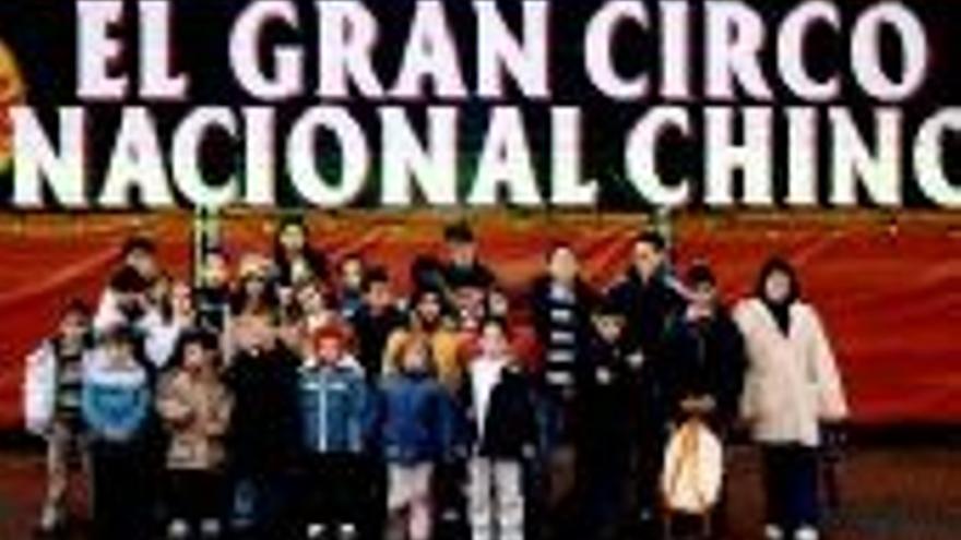 Los ´peques´ de Aguarón disfrutaron en el circo chino