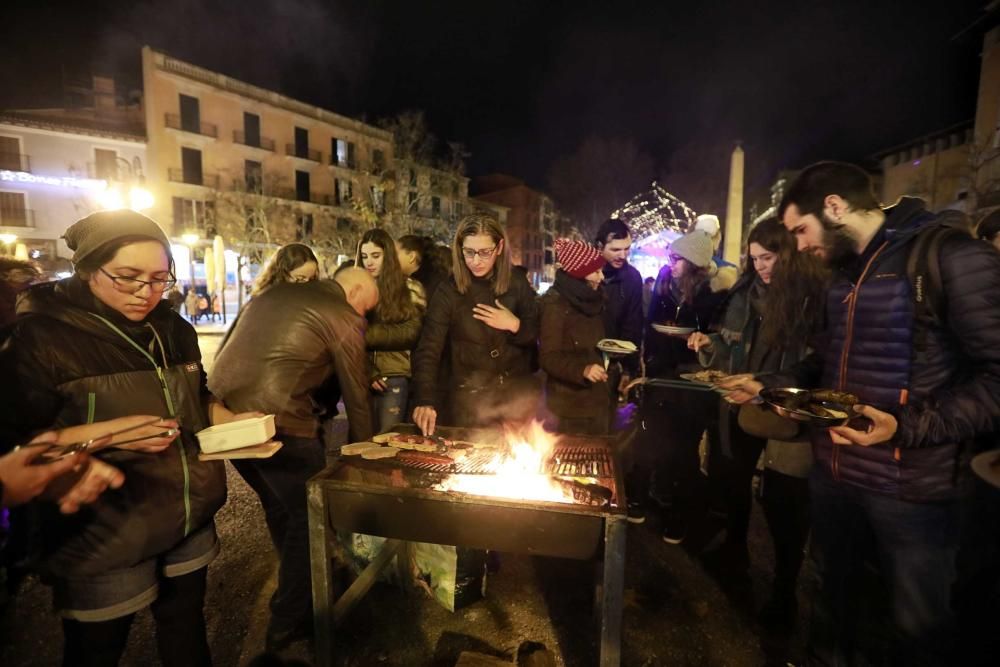 Palma feiert Sant Sebastià trotz Regen, Wind und Kälte