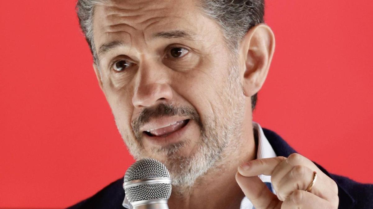 Alejandro Irarragorri.