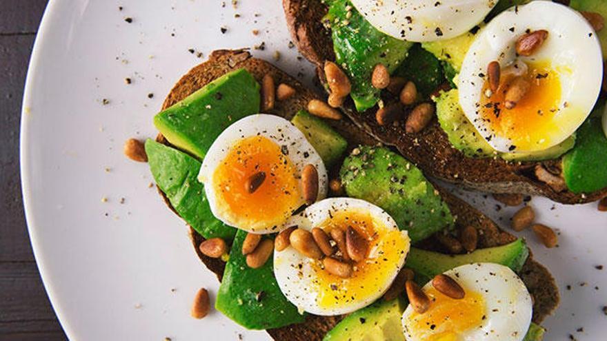 Los millennials, concienciados con la alimentación saludable pero pasan menos tiempo pasa en la cocina.