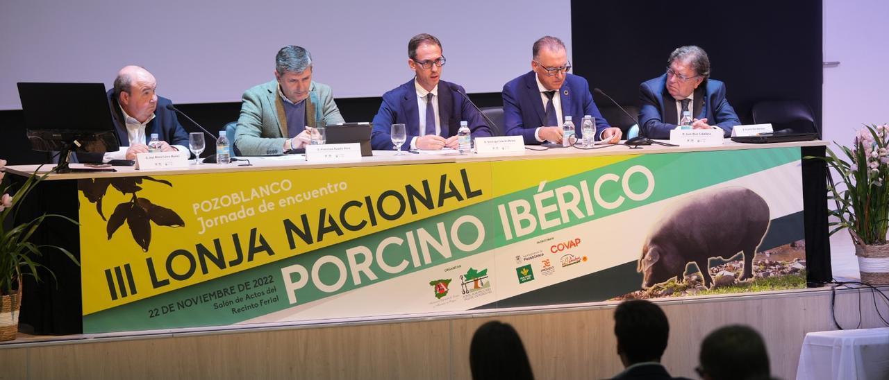 Acto de clausura de la tercera lonja nacional del porcino ibérico.