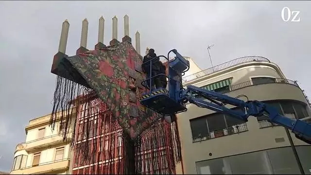 VÍDEO | Montaje del ramo leonés en el centro de Zamora para incentivar el comercio de proximidad