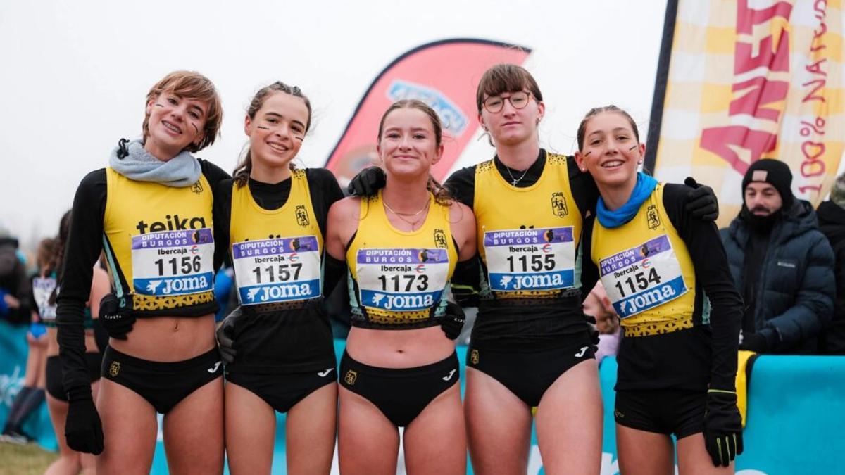 Club Atletisme Safor Teika: Erika Llorca, Àngels Ferrando y Lluna Villar