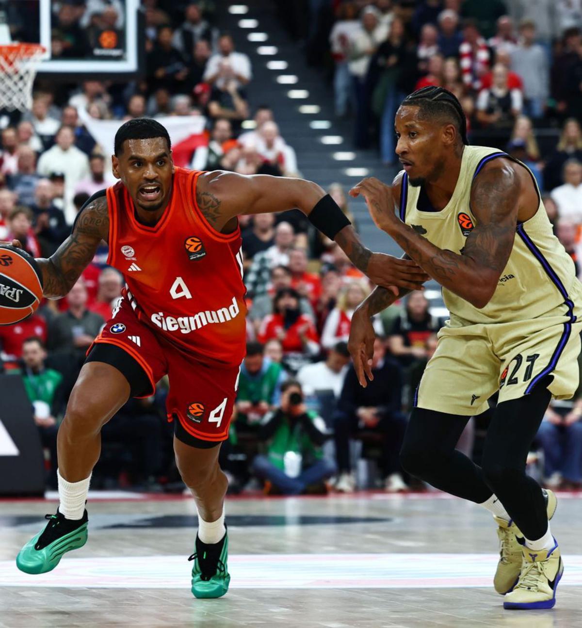 El Barça atura la crisi amb un triomf agònic a Múnic