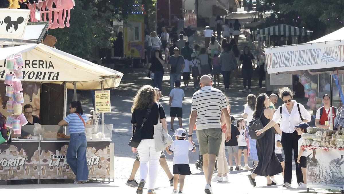 Una familia disfruta de las fiestas