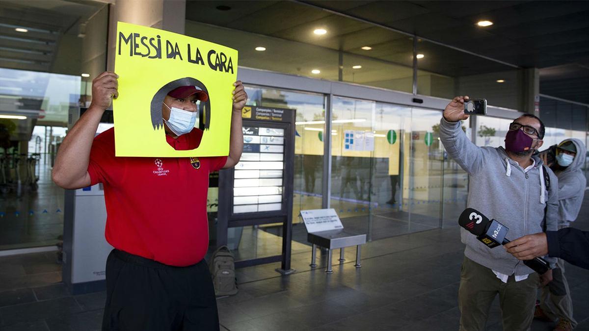 Nunca antes la afición culé estuvo tan divida sobre Messi