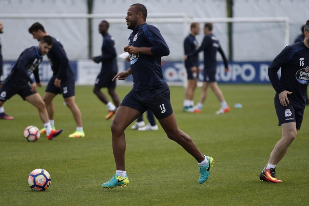 Entrenamiento táctico del Dépor para el Camp Nou