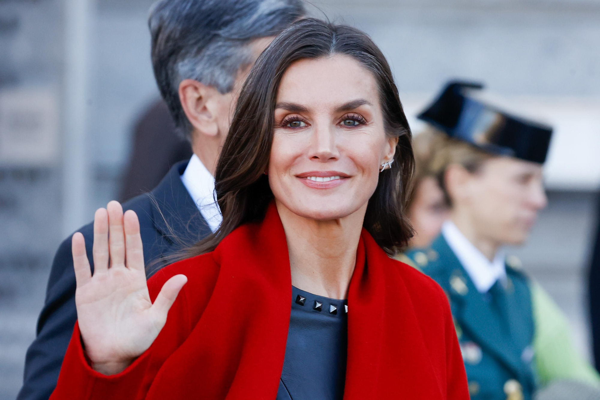 La reina Letizia con la melena ondulada