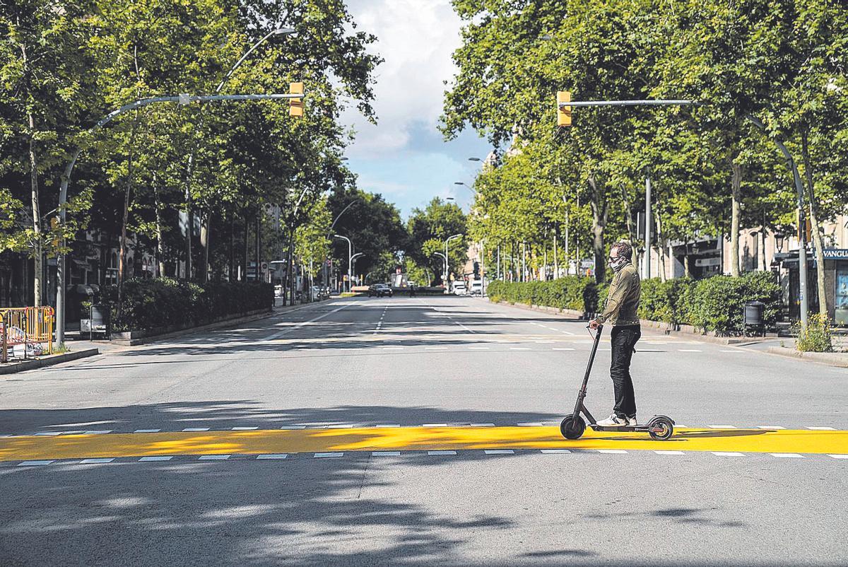 L’Hospitalet es planteja confiscar patinets elèctrics si hi ha mal ús