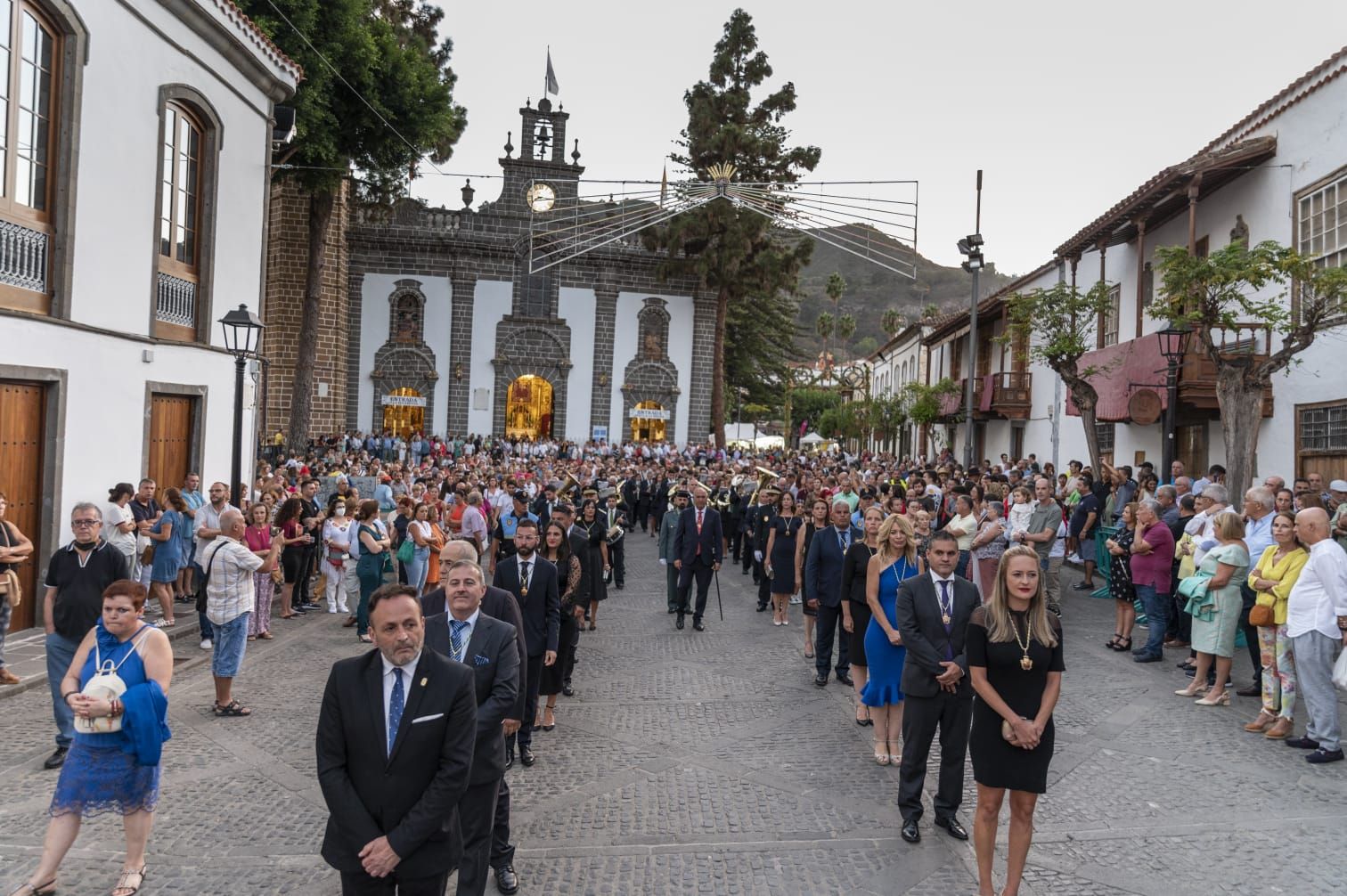 Teror celebra el Pino con sus fieles