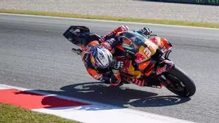 En directo: ¡Ajustadísima victoria de Álex Márquez ante Acosta!