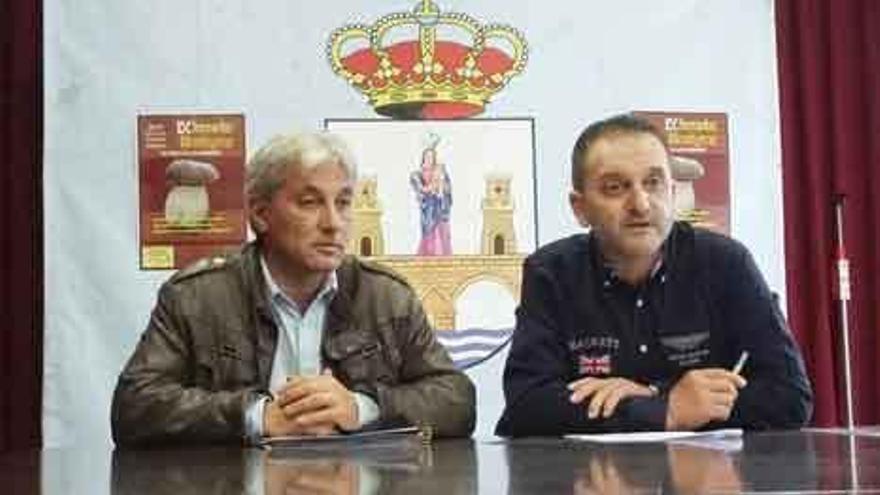 Manuel Burón y José Miguel Juan en la rueda de prensa.