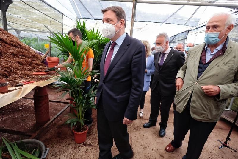 Visita del ministro de Agricultura, Luis Planas