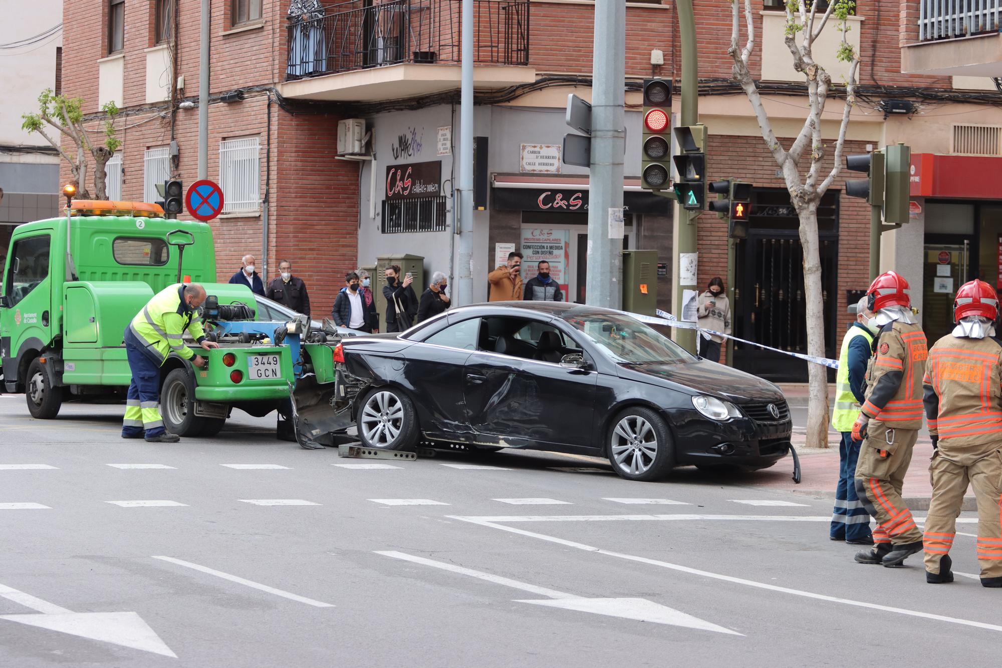 Susto en Castelló por una fuga de gas tras un accidente