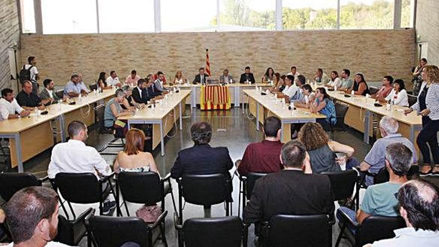 El ple de constitució de l&#039;actual Consell Comarcal del Gironès, l&#039;11 de juliol.