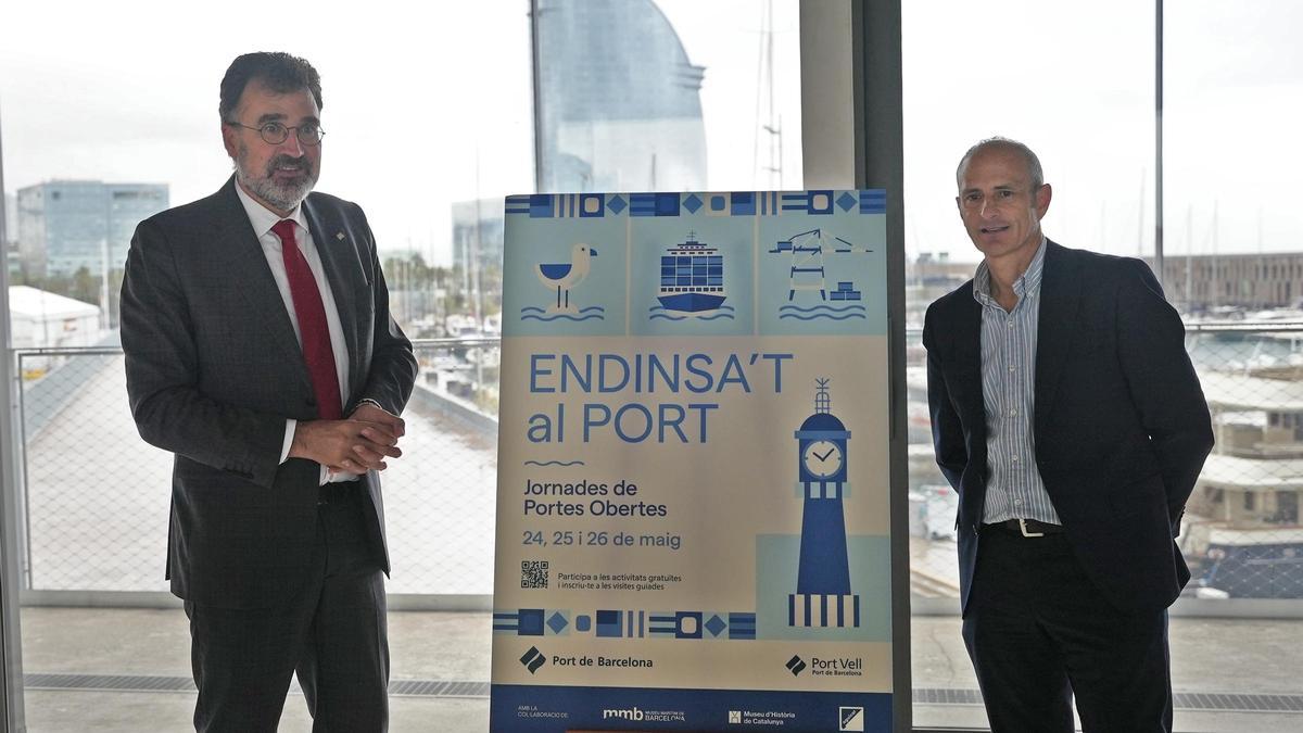 El presidente del Port de Barcelona, Lluís Salvadó (izquierda), junto al director de Port Vell, David Pino, en la presentación de las jornadas 'Endisa't al Port'.