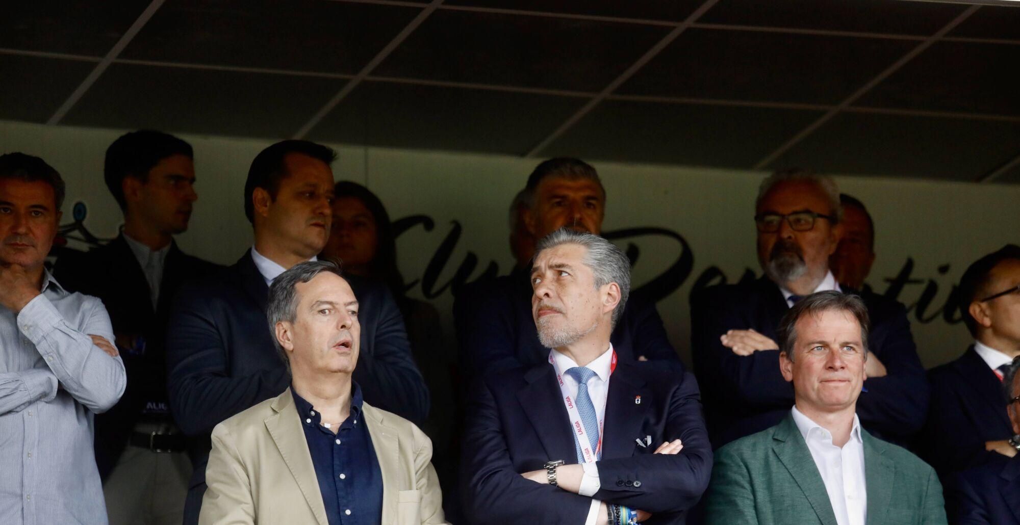 EN IMÁGENES: Ambientazo en el primer partido de la final por el ascenso a Primero entre Mirandés y Real Oviedo