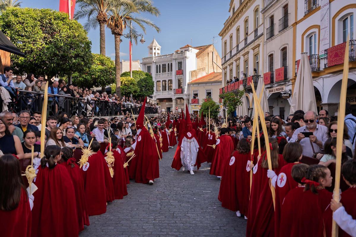 Procesión de la Cofradía Infantil, en el Domingo de Ramos.