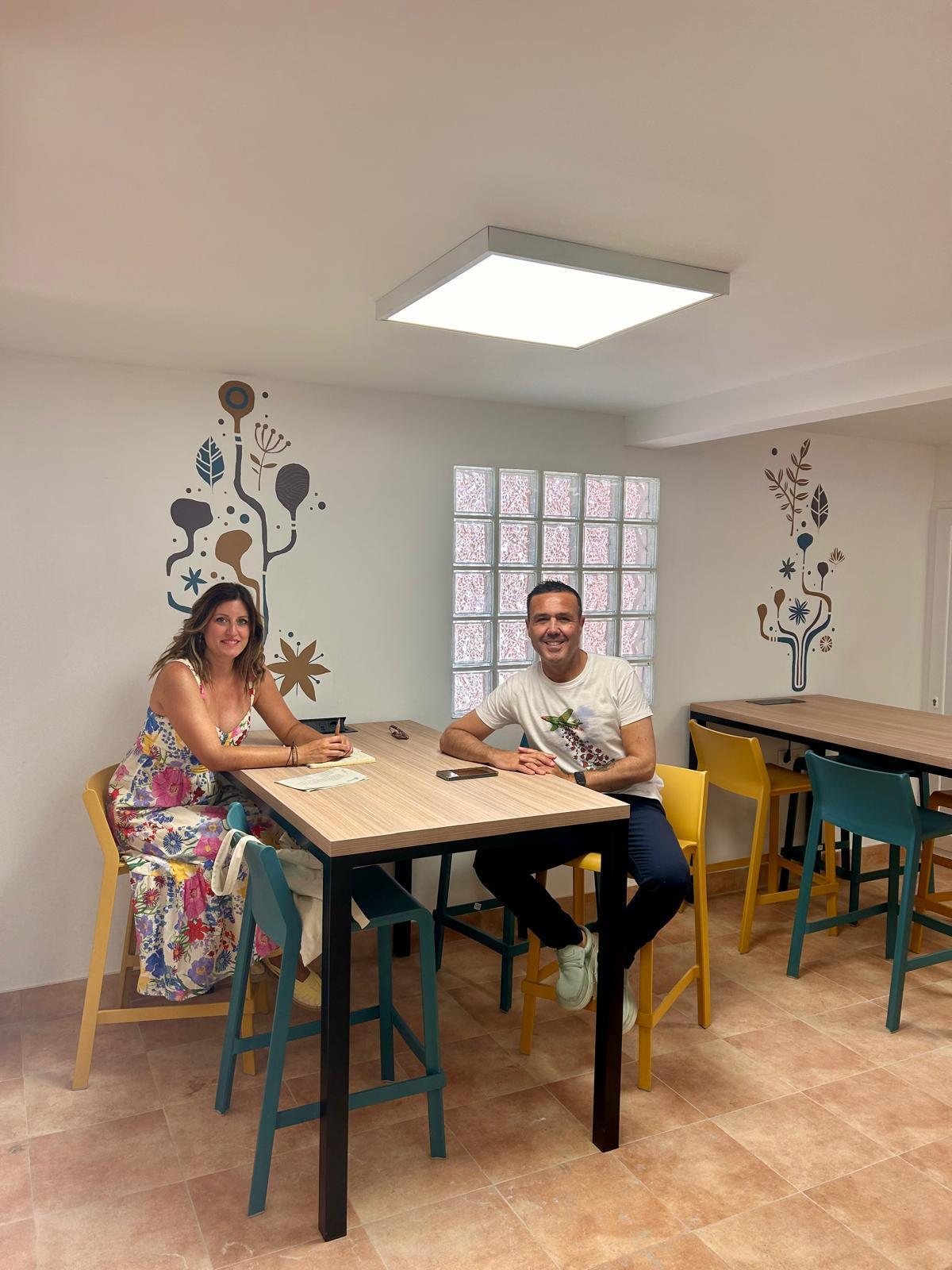 Los concejales de Mercado y Comercio y de Servicios de Monóvar, en el nuevo espacio