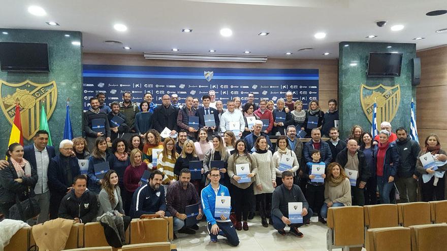 El Málaga CF - Reus a cambio de tres kilos de alimentos