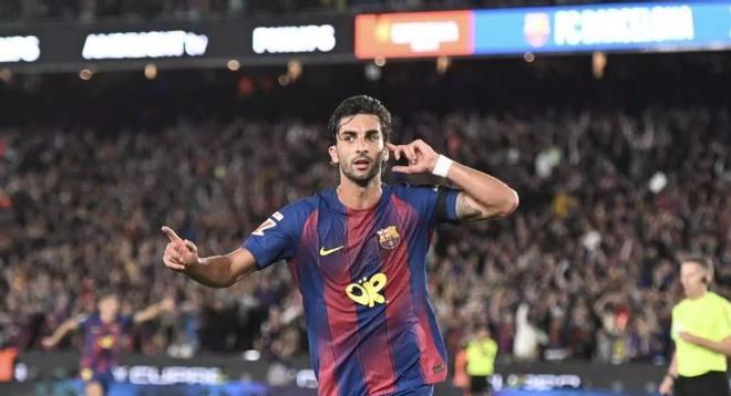 El PSG pone a Ferran Torres y al Barça en un dilema: renovación o venta este verano