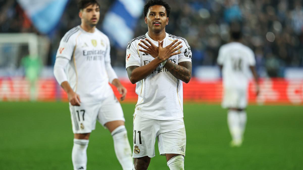 Rodrygo of Real Madrid CF celebrates a goal during the Spanish League, LaLiga EA Sports, football match played between Deportivo Alaves and Real Madrid at Mendizorroza Stadium on December 14, 2025, in Vitoria, Spain. AFP7 14/12/2025 ONLY FOR USE IN SPAIN. Irina R. Hipolito / AFP7 / Europa Press;2025;SPAIN;SPORT;ZSPORT;SOCCER;ZSOCCER;Deportivo Alaves v Real Madrid - LaLiga EA Sports;