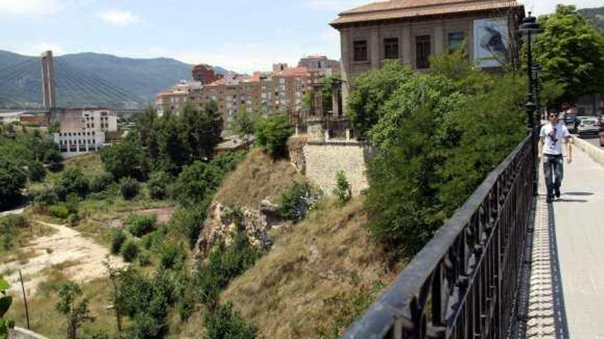 El antiguo colegio Cervantes será transformado en un centro juvenil.