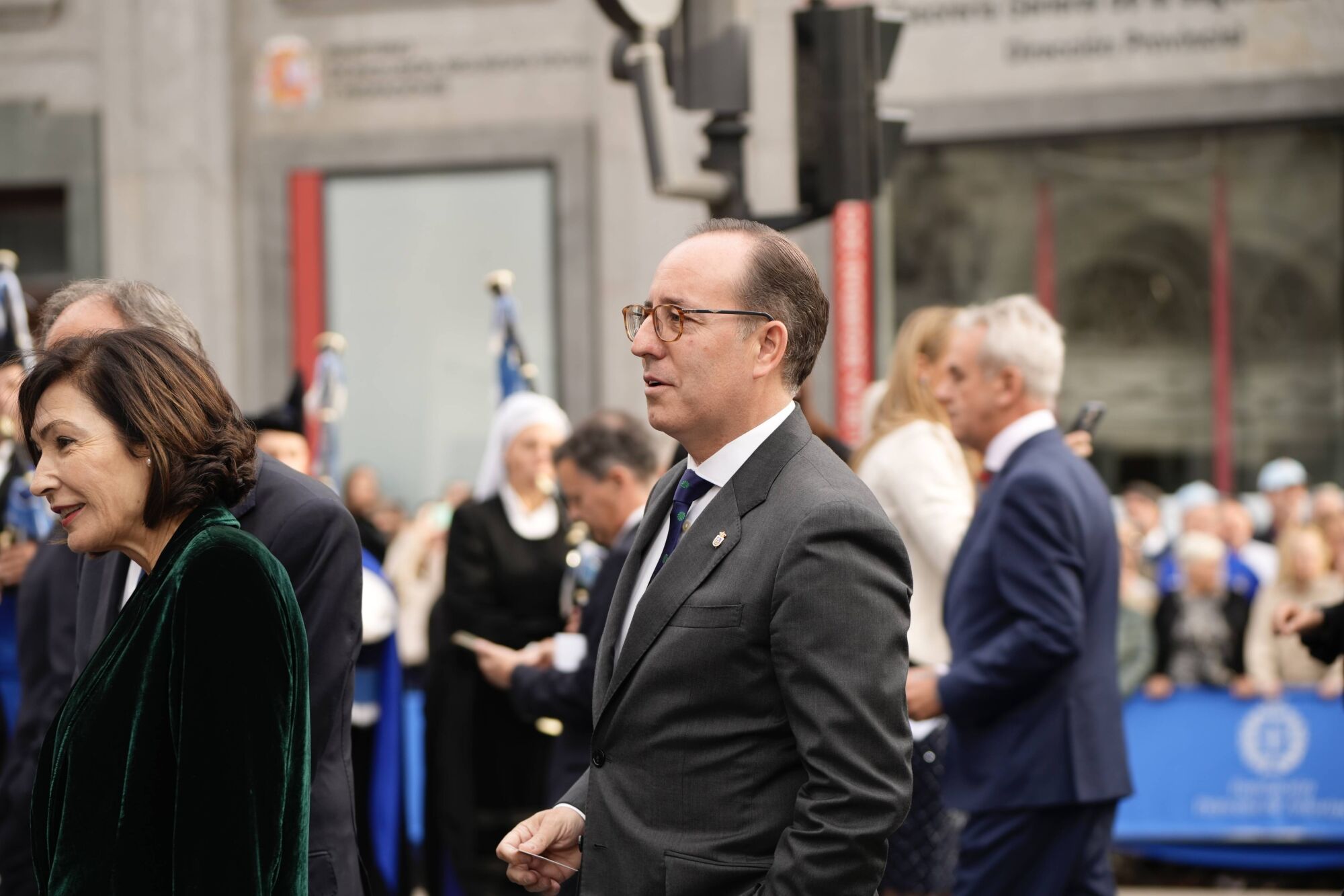 Así fue la llegada de los invitados a los premios "Princesa de Asturias" y su paso por la alfombra azul