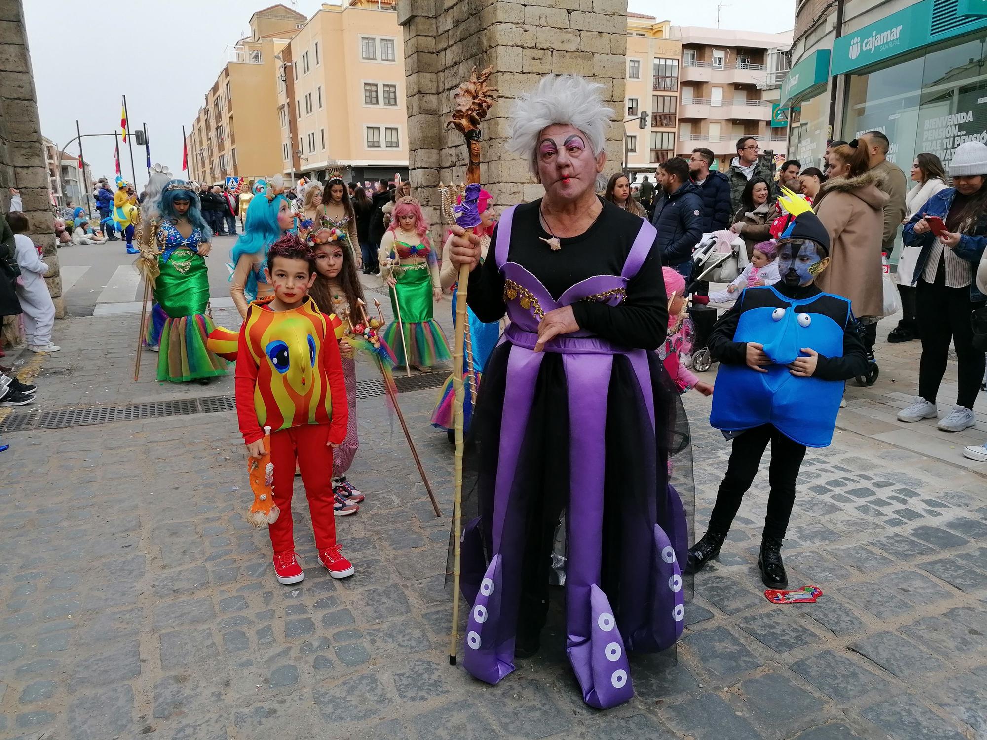 Toro presume de cantera en el desfile infantil de Carnaval