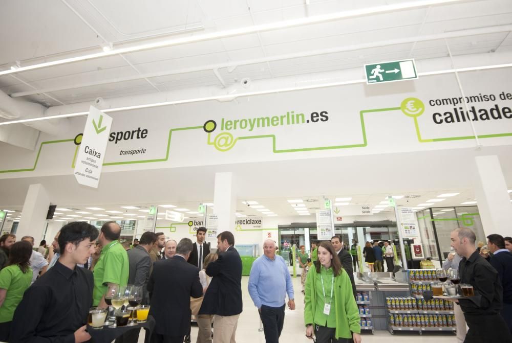 La nueva tienda, ubicada en Marineda City, es la número 64 de la compañía en España y la segunda en Galicia.