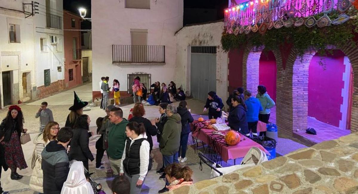 En Alpartir celebraron la Noche de las Ánimas. |
