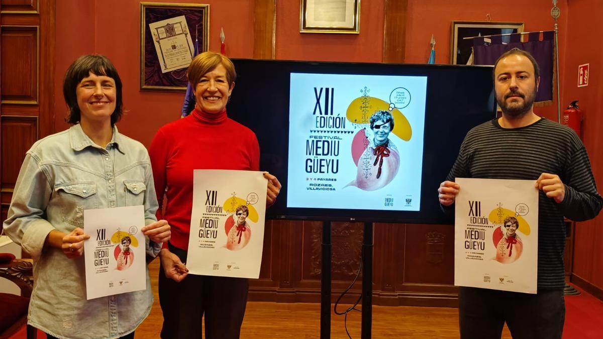 Zulema Cadenas, Reyes Ugalde y Alberto Gutiérrez ,presentando el festival.