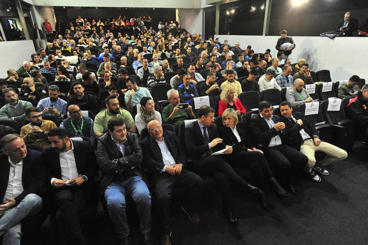 Auditorio del Centro de Congresos de Elche lleno en un encuentro reciente del sindicato CSIF