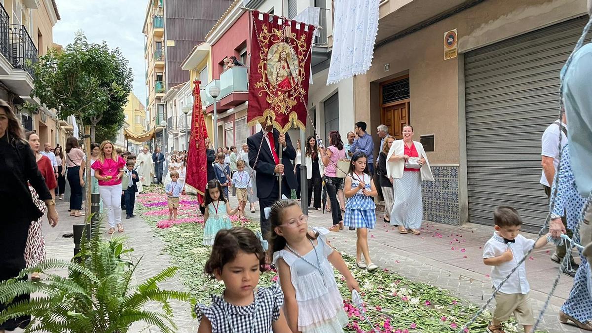 BENICÀSSIM: Contraste en las celebraciones del Corpus en la provincia de Castellón