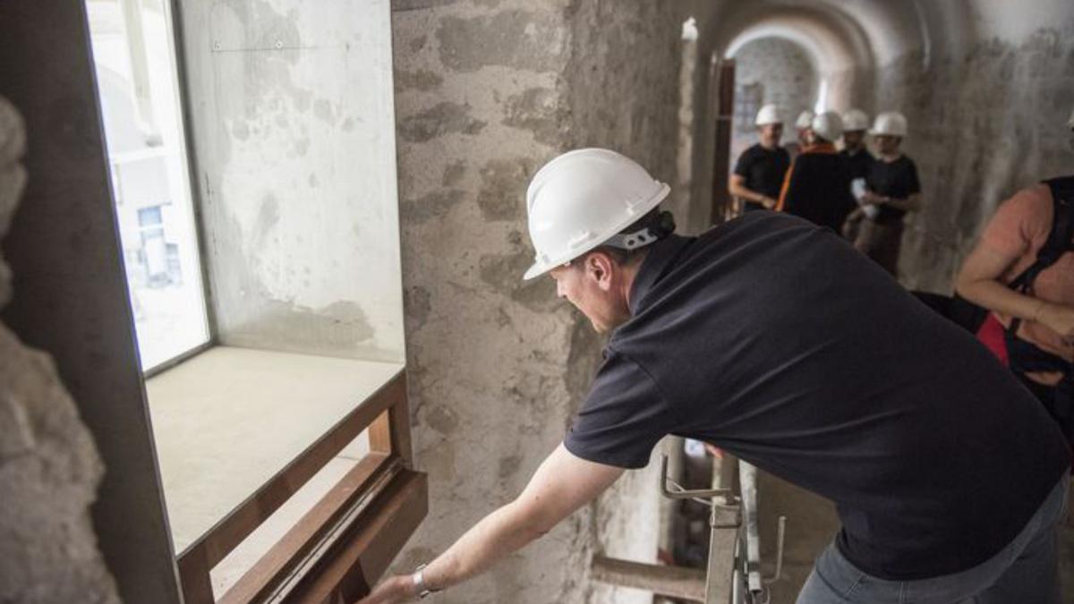 Una de les finestres amb la ventilació original