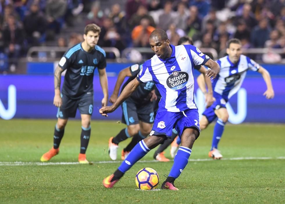 El Deportivo firma una gran victoria en Riazor y sale de puestos de descenso.