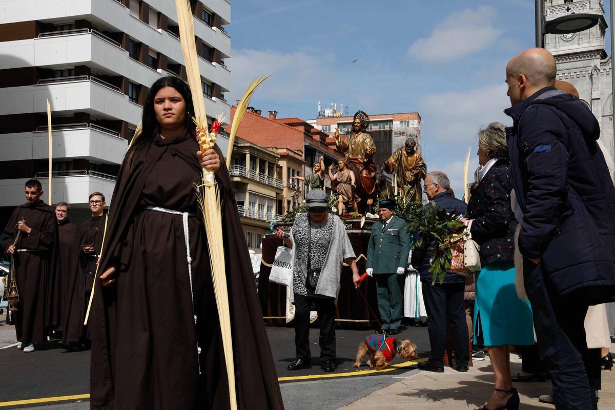 EN IMÁGENES: el álbum fotográfico de los mejores momentos de la Semana Santa de Avilés EN IMÁGENES: el álbum fotográfico de los mejores momentos de la Semana Santa de Avilés