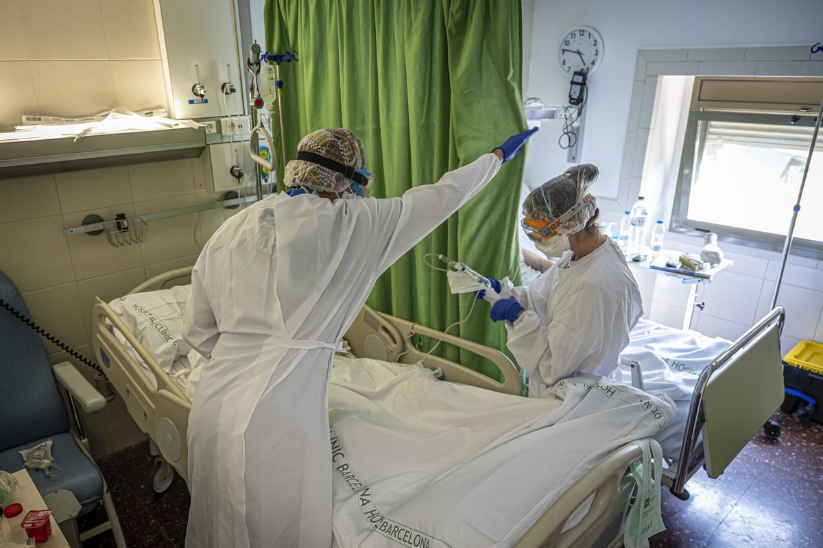 Planta Covid del Hospital Clínic, en imágenes