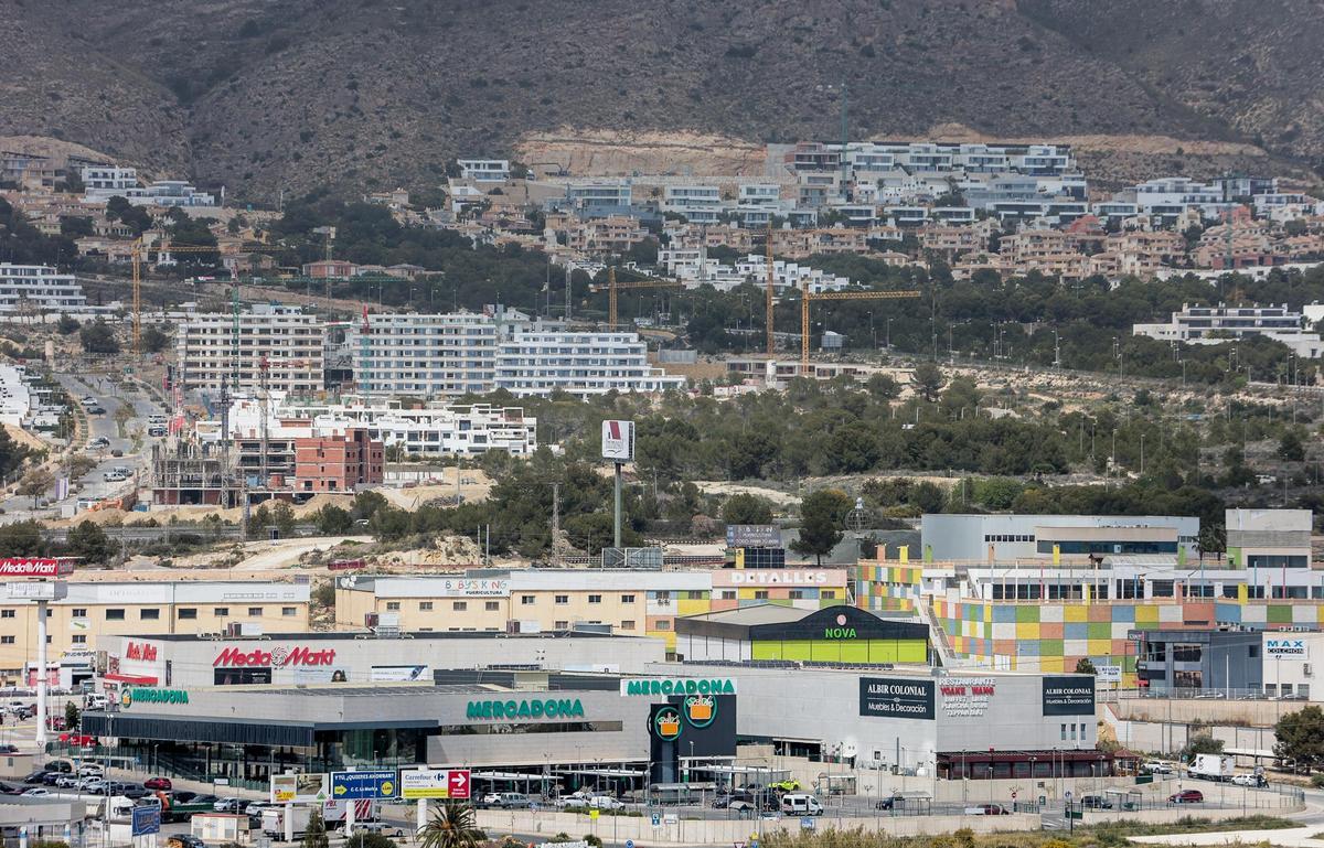 Viviendas en construcción en Finestrat.
