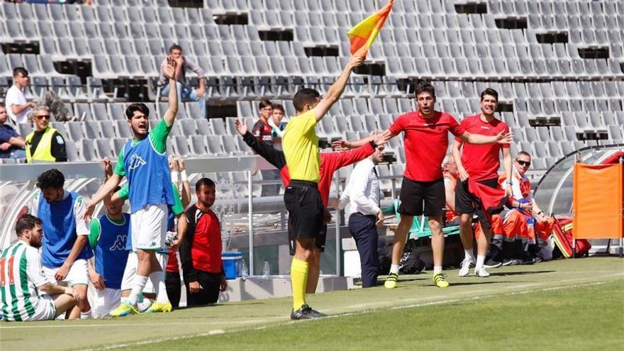 Romero echa balones fuera