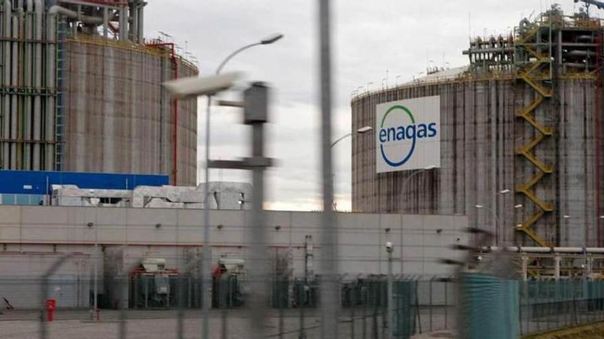 Enagás gana un 7% menos pese al boom de exportaciones de gas en plena crisis