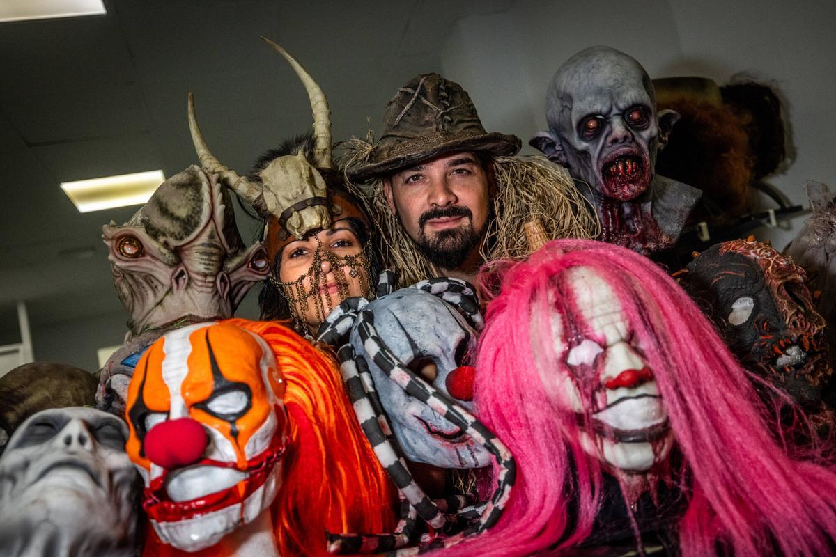 Barcelona 15/10/2025 Barceloneando Donde se crean las pesadillas: David Moreno y Cristina Raya,los creadores de de Horrorland,el mejor parque de terror de Europa. AUTOR JORDI OTIX