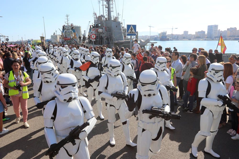 Tercer desfile de la Legión 501 por Málaga