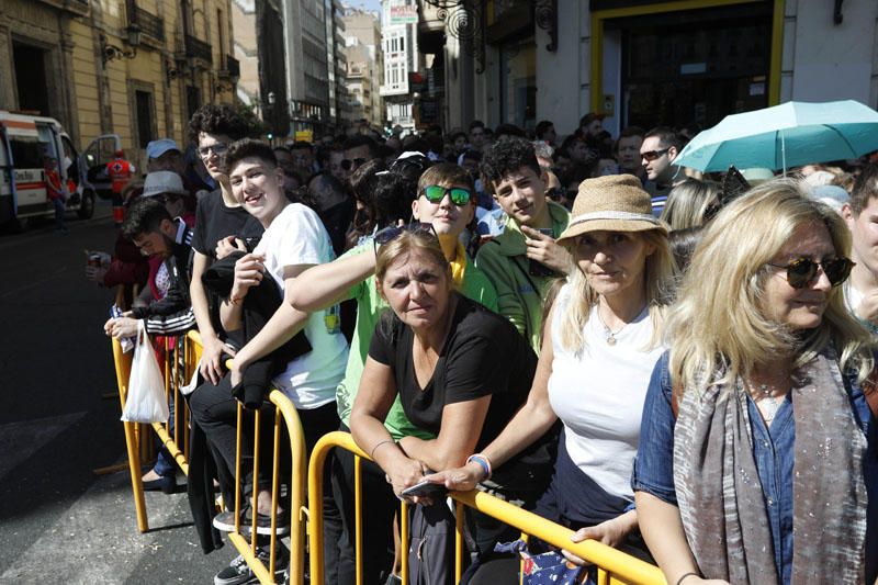 Búscate en la mascletà del 12 de marzo