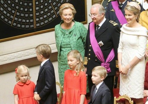 Los vestidos de las soberanas de Bélgica